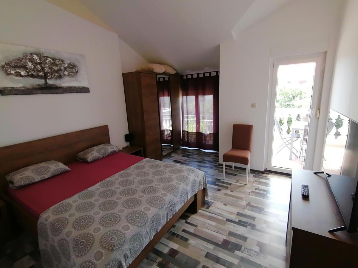 Вилла House Srima-Vodice Dalmatia Экстерьер фото